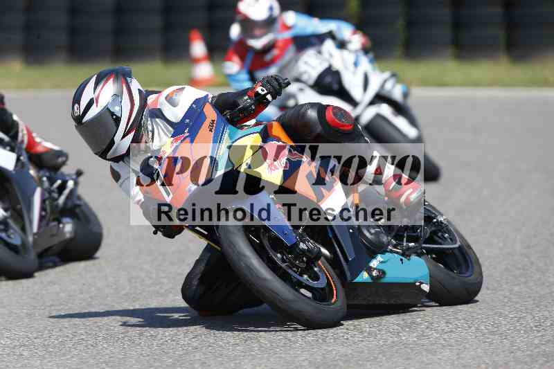 /44 09.08.2025 Plüss Moto Sport ADR/Freies Fahren/111